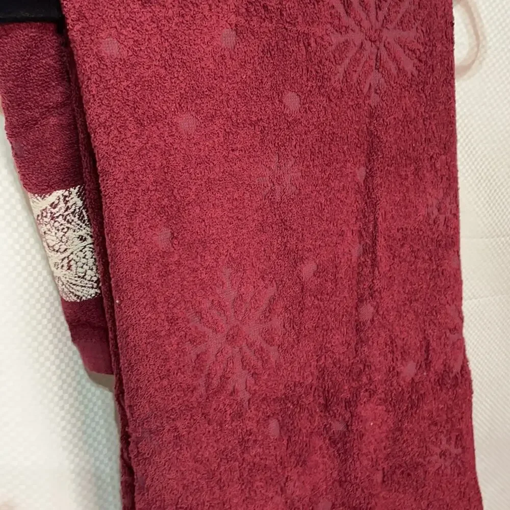 Santens burgundy deep red bath towel hand towel combo in snow pine claret NWT